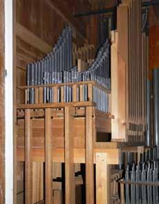 In de fraaie en goed passende kas van Standaart plaatste Mense Ruiter Orgelmakers in 1989 het eenklaviers binnenwerk van het orgel dat Knipscheer in 1865 had gebouwd voor de Ned. Herv.