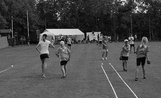 De eerste training zal starten op donderdag 28 april in verschillende groepen: Groep 1a: geboortejaar 2003 t/m 2004 Beginners Groep 1b: geboortejaar 2001 t/m 2002 Welpen Groep 2: geboortejaar 1997