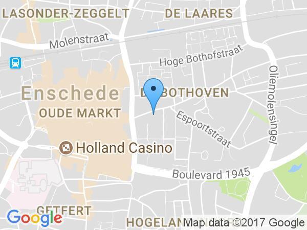 Kenmerken Bestemming Kantoorruimte Bouwperiode 1971-1980 Oppervlakte VVO 714 m² In units vanaf 28 Aantal verdiepingen 1 Onderhoud binnen Goed Onderhoud buiten Goed Locatie