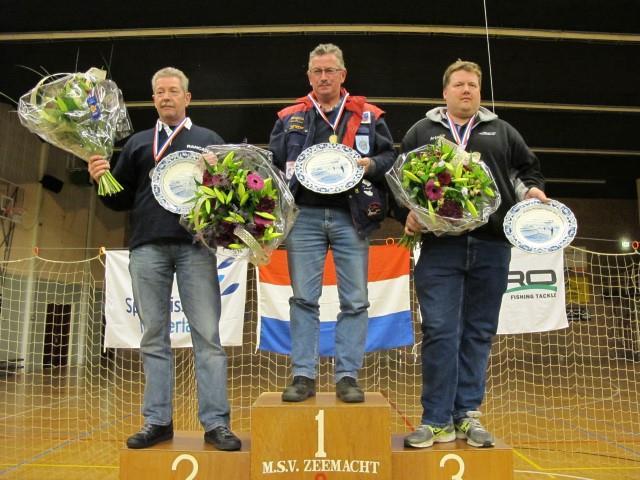 En Arjan van de Zande van HSV Vlissingen pakte het brons met 220 cm en 9 vissen. De nrs. 1 t/m 3 ontvingen een medaille en een Delfts blauw bord, terwijl de nrs.