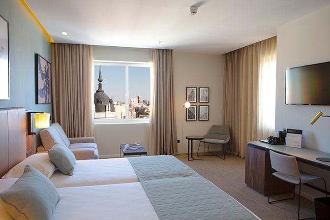 Met de opening van dit hotel beschikt de keten nu over zeven Riu Plaza stadshotels in de wereld, met drie hotels in aanbouw in Londen, Toronto en het tweede hotel in New York.