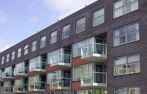 [ Zorgcentrum Carnisselande Barendrecht, EGM Architecten] 2 Dankzij het sterke en slanke Methermo profiel zijn de swingramen in zeer grote afmetingen te leveren en bieden deze ramen maximale