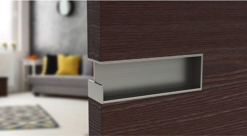 ) DSI-4258 Contemporary handle design that can be accessed from door ) Unique, horizontal