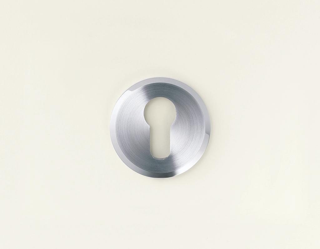 26 Escutcheon ZL-1202 Ø56 (: 316 Stainless Steel). Please use ZL-1403 for thumbturn knob (P.27).