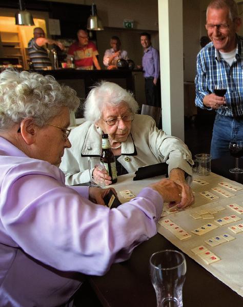 Meedoen is gezond Tussen participatie en gezondheid bestaat een wederkerig verband. Gezondheidsproblemen kunnen belemmerend zijn voor participatie.