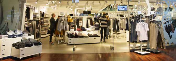 De winkels voor shopping goods zijn vaak een mix van prijs- en servicedistributie.