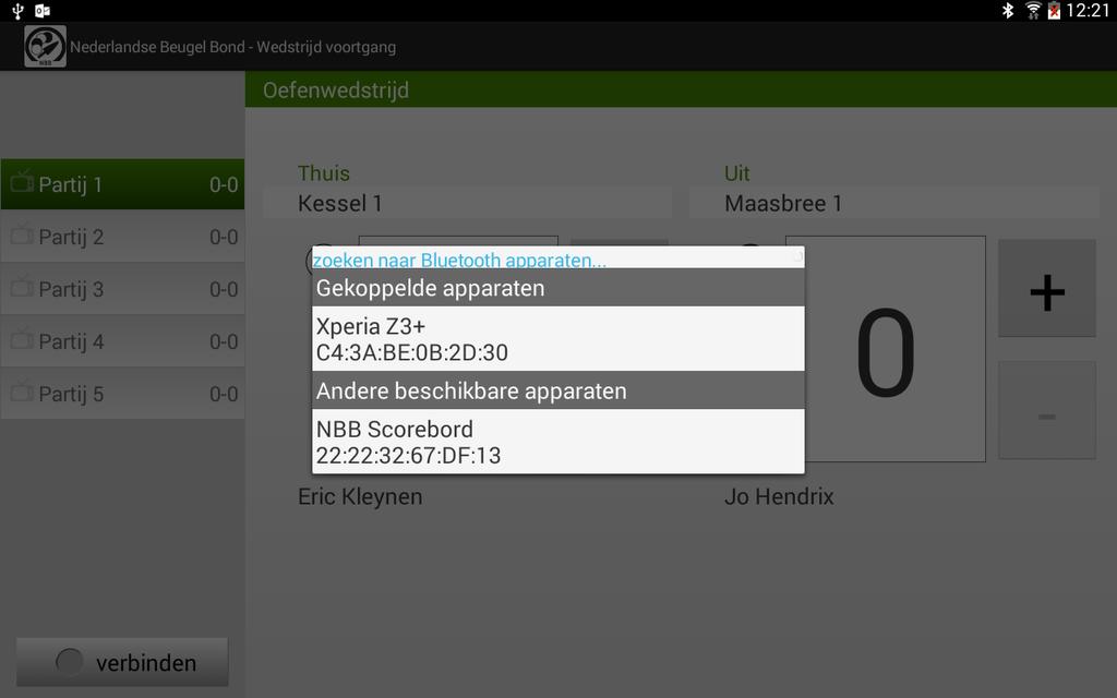 Kies in het menu dat verschijnt de optie Verbinden met scorebord. Figuur 3.3 Bluetooth apparaten Zoek in de lijst met gekoppelde apparaten naar het apparaat genaamd NBB Scorebord.