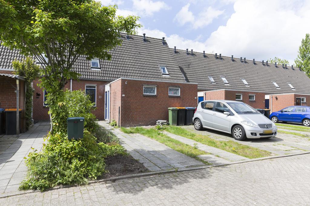 Riklanden 37 9407 PG Assen woonoppervlakte 66 m2 perceeloppervlakte 153 m2 2 slaapkamers