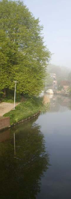 22 De weg naar herindeling van de vier gemeenten 2.2.3 Winsum De raad van Winsum behandelde het rapport van de Commissie Jansen op 9 april 2013 en besloot toen om het rapport in een viertal bijeenkomsten met de inwoners te bespreken.