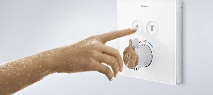 Douchebediening met één druk op de knop ShowerSelect. ShowerSelect biedt volkomen ontspannen doucheplezier met één druk op de knop.