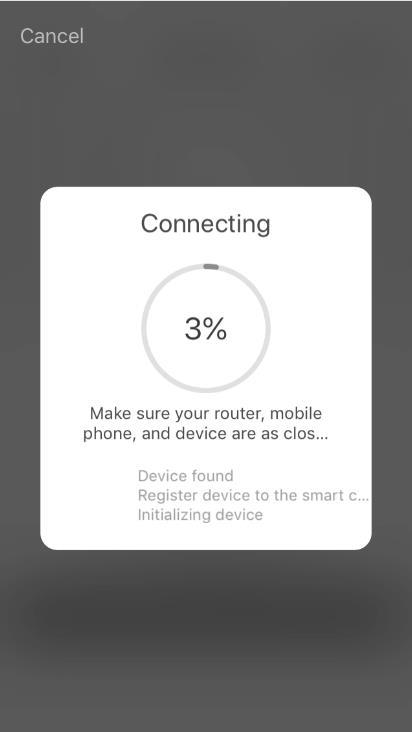 Es wird eine Verbindung zwischen der Eurom Smart App und dem Eurom Gerät hergestellt. Wenn das nicht gelingt, 5 Sekunden auf die Wi-Fi-Taste des Geräts drücken, um zurückzusetzen.