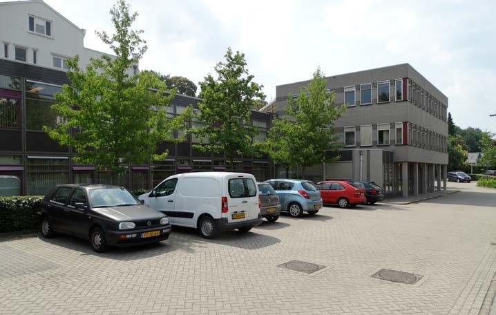 Oude gemeentehuis te Beek 2 Achterzijde plangebied, Van Hasseltstraat Beek de uitgangspunten zijn het vertrekpunt bij het komen tot een integraal plan dat deze kansen zoveel mogelijk benut Ten