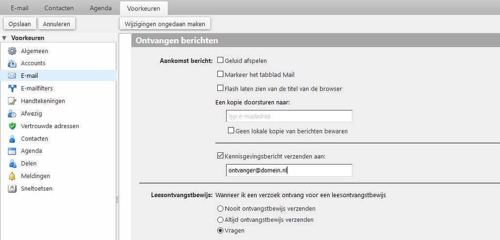 3.2 Selectiescherm Wanneer u inlogt op ZorgMail Webmail en u heeft meer dan één mailbox aan uw Passage ID gekoppeld, komt u in het selectiescherm terecht van ZorgMail Mijn Hosted Mail.