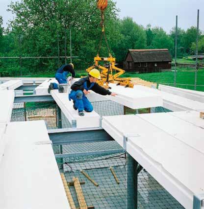 Vloerplaten Rekengewicht Hebel-dakplaten zijn veel lichter dan betonnen elementen. Zij belasten de draagstructuur dus minder en besparen zo op de uitgaven.