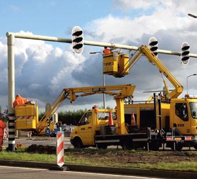 parallelwegen worden voor een groot gedeelte veranderd in fietspaden, waardoor het veiliger wordt voor fietsers.