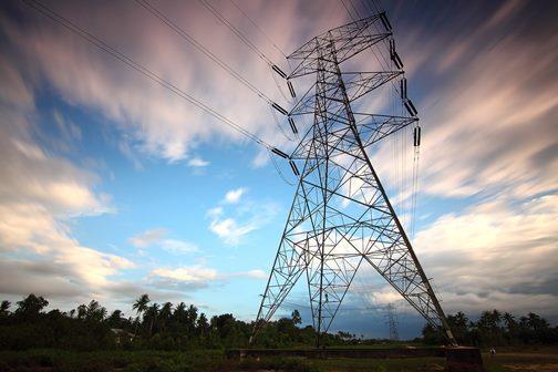 Infrastructuur beperkend Zoals u in het nieuws hebt kunnen lezen, is er in veel delen van Nederland het elektriciteitsnet nu al overvol. Dit komt onder andere door de grote toename aan zonnecentrales.