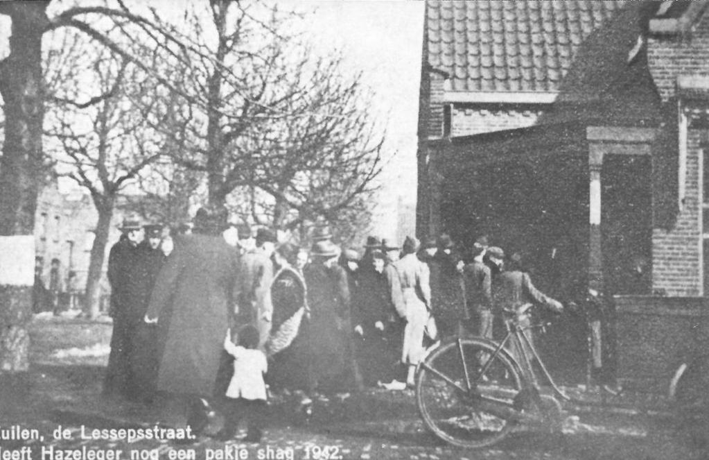 Door gebrek aan papier en goede fotochemicaliën is het een mager plaatje geworden.