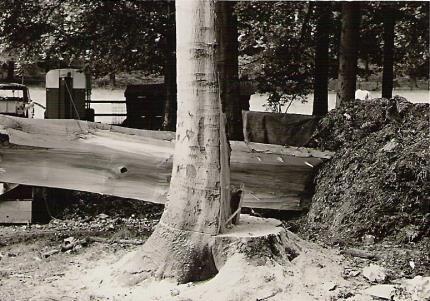 Met Natuurmonumenten kwam hij overeen om de vervallen jachtopzichterswoning langjarig te pachten.