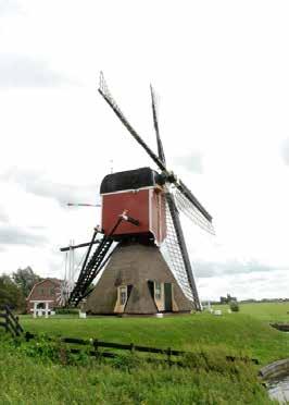 Hondsdijkse molen (1693) Rijks Architect: niet bekend Dorpsstraat 65, Koudekerk aan den Rijn Open van 10.00-17.00 In 1693 werd de oorspronkelijke Hondsdijkse molen uit 1485 door brand verwoest.