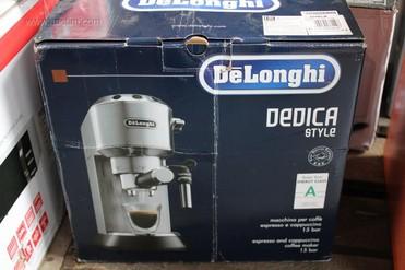 verpakking 13 77 Productcategorie: koffiezetmachine Merk: DELONGHI