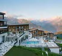 Precies geïnspireerd op een gigantische architectenvilla, past het Resort op de beboste hellingen naadloos in de bochtige glooiingen van de Franse Alpen.