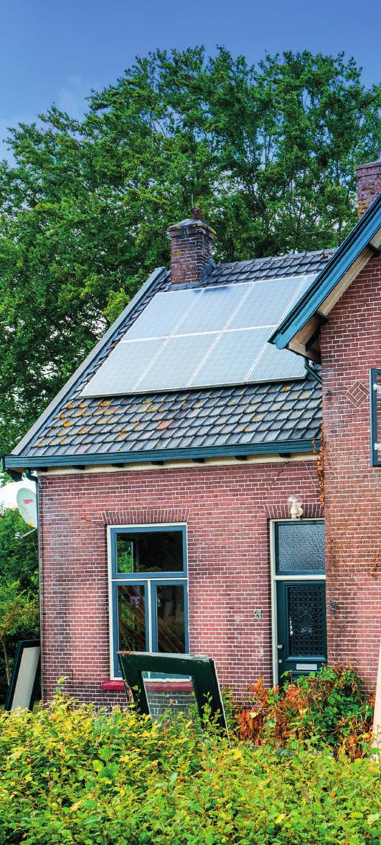VERWARMEN MET ELEKTRICITEIT Aardgas was jarenlang dé bron in Nederland voor het verwarmen van woningen, voor het maken van warm tapwater en diende om op te koken.