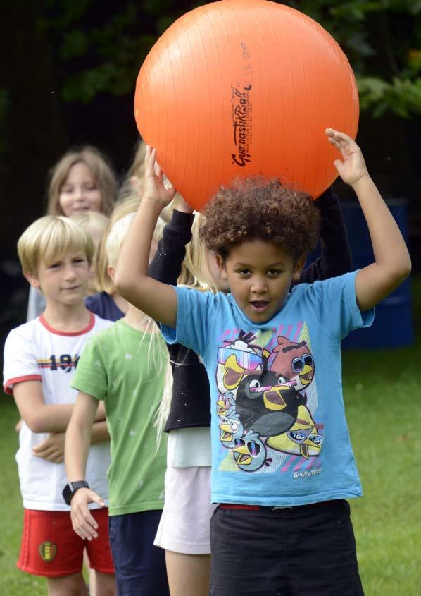 2022 Zomer SPORTKAMPEN Amuseer je rot in de zomervakantie Meer dan 5.000 kinderen trekken deze zomer weer op sportkamp met de Stad Gent.