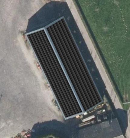 OVER PROJECT 'DE BUURTE Het eerste project van ECE omvat de realisatie van een zonnedak van 528 zonnepanelen op het dak van de loods van 'de Buurte kwekerijen, Eperweg 52 in Oene.
