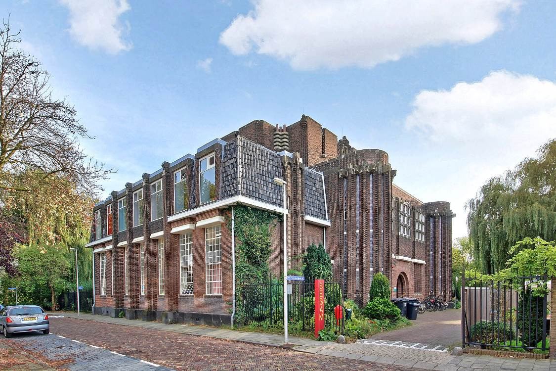 Te koop Voormalig onderwijsgebouw Het Anatomisch Instituut