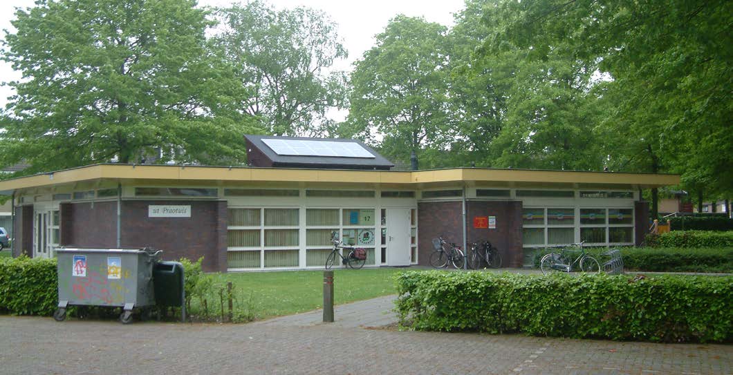 53 Noord-Brabant, gemeente Etten-Leur Etten-Leur, buurten Banakkers Banakkers Wijkschets Banakkers is één van de 13 wijken van de gemeente Etten-Leur. De wijk bestaat uit ongeveer 4.200 inwoners.