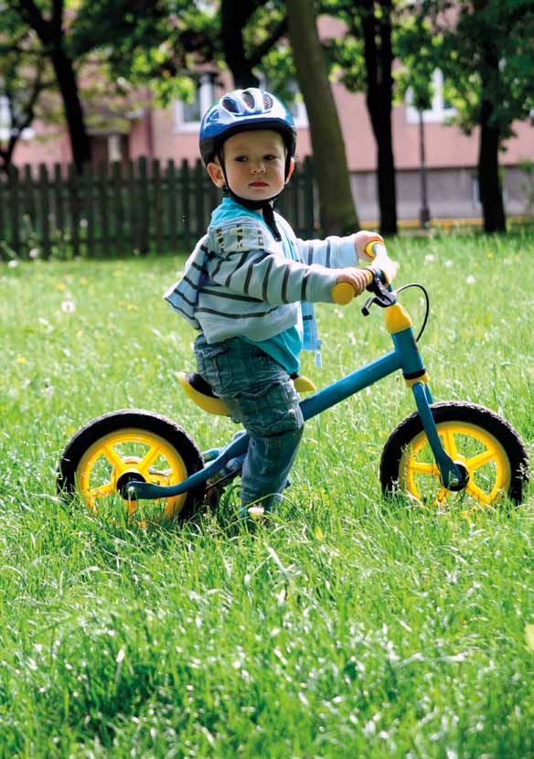 Op pad met fiets en kids Een brochure vol informatie over veilig op