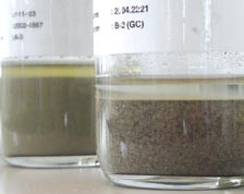 Tevens kan gebruik gemaakt worden van isotopenanalyses om afbraak van verontreinigingen aan te tonen. Hiervoor worden isotopenverhoudingen van koolstof, waterstof en/of chloride bepaald.