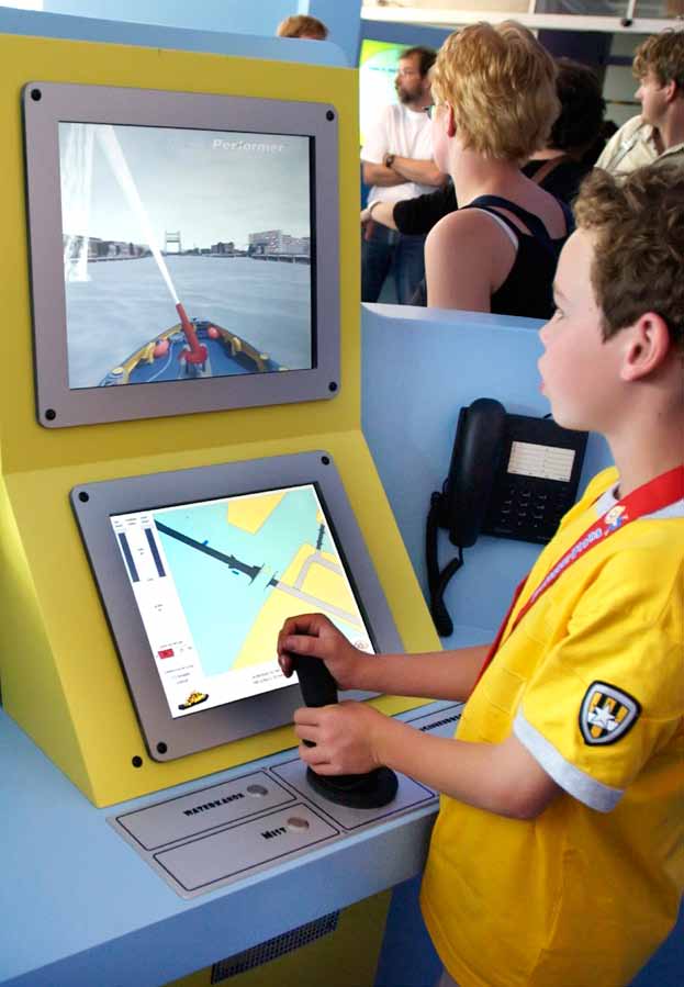 Praktijkvoorbeeld kinderconcept Kindermuseum of kinderafdeling Professor Plons Op de interactieve kinder-doe-tentoonstelling Professor Plons in het Maritiem Museum Rotterdam ontdekken kinderen van 4