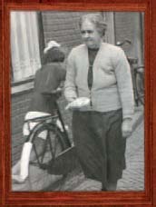 Klaasje Mak, geboren op 25-01-1908 te Spijkenisse, overleden op 28-01-1908 te Spijkenisse Klaasje Mak, geboren op 11-05-1910 te