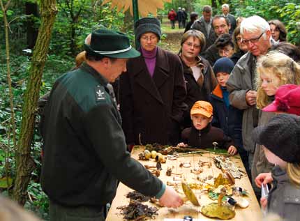 Ook vorig jaar lokte de Week van het Bos heel wat kijklustigen. je bijvoorbeeld geen natuurdoelen realiseren. In het kader van de Europese natuurdoelen zijn er al veel contacten tussen de doelgroepen.