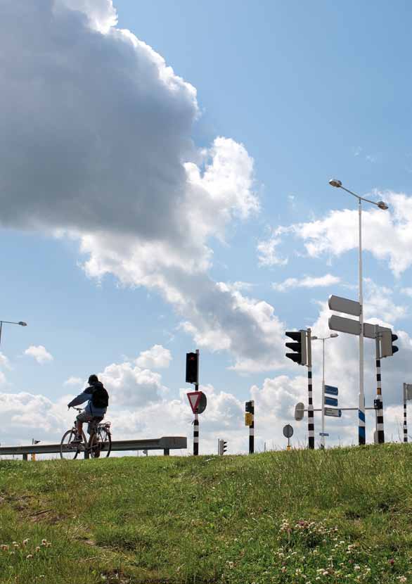 en -boegbeelden steeds weer beklemtoond dat het tekort aan technisch opgeleiden alleen succesvol kan worden aangepakt, als bedrijven en scholen bereid zijn naar elkaar te luisteren.