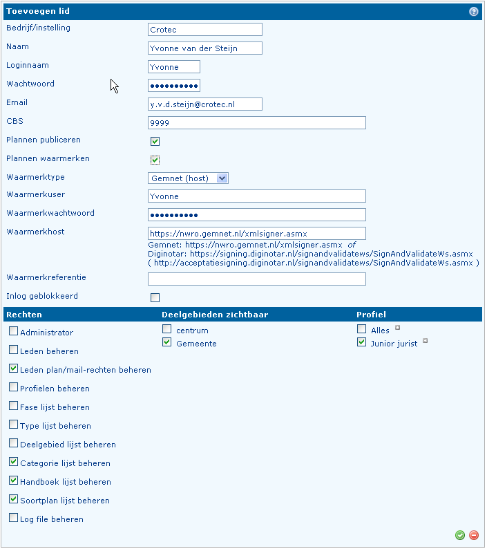 Email Het email adres van de Gebruiker. Dit adres wordt gebruikt om Notificaties te verzenden. CBS Er zijn configuraties mogelijk, waarbij vanuit RoBeheer meerdere gemeenten worden bediend.