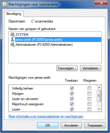 Basisbediening 6 Selecteer de ingevoerde gebruiker, vink de machtigingen Wijzigen en Lezen aan en klik vervolgens op de knop OK. In Windows XP gaat u naar stap 8.