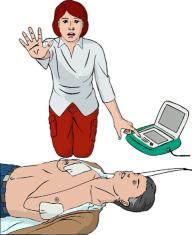 7. Aandachtspunten bij het aansluiten van een AED. Als de borstkas (30) is dien je snel te (31) voor de electroden aangebracht worden. 7.