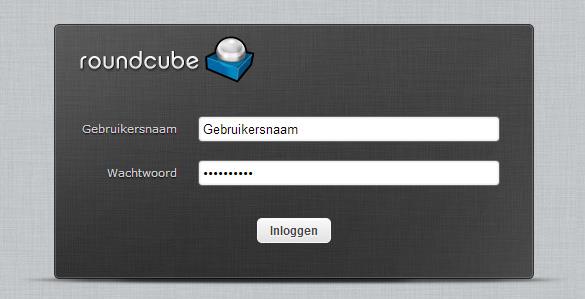6.4 Webmail Met de Webmail tool krijg je online toegang tot je e-mailaccount(s). Klik hiervoor op Webmail: Roundcube. Als je in het menu op Webmail klikt, ga je automatisch naar Squirrelmail.