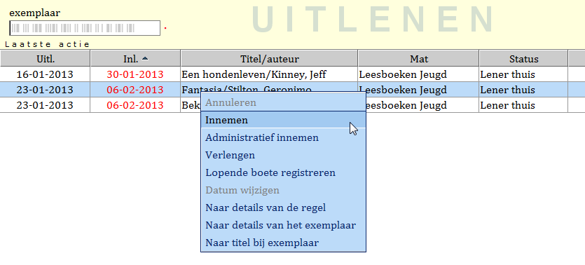 Klik op F12 of kies Afsluiten> Afsluiten/Afrekenen om het scherm leeg te maken voor de volgende leerling. 2.1.6 Wat heeft leerling geleend F9 Met F9 kunt u alle exemplaren zien die een leerling heeft geleend (de naam hieronder is onleesbaar gemaakt i.