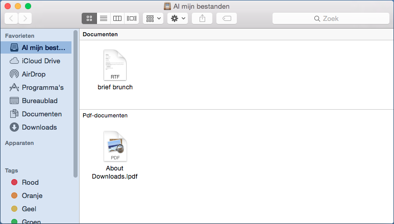 62 Basisgids Mac OS X Yosemite 3.1 Finder openen Het programma Finder heeft een vaste plaats in het Dock. Het is het enige programma dat altijd actief is. Er staat altijd een stip onder het pictogram.