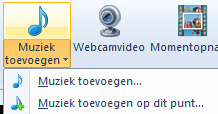 5 Geluid of muziek toevoegen Klik in het lint op het tabblad Start. Klik op Muziek toevoegen. Die knop is pas beschikbaar nadat er beeldmateriaal in het project opgenomen is.