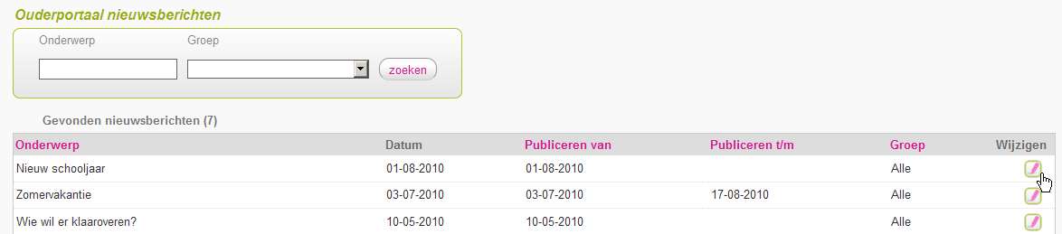 Bericht toevoegen Om een nieuw bericht aan te maken klikt u op de knop toevoegen. Vervolgens ziet u het volgende formulier: De velden Onderwerp, Datum en Tekst zijn verplicht.