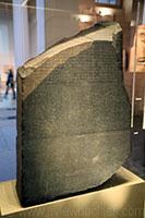De verzameling van het museum Beeld van het Paaseiland Buste van Ramses II Assyrische gevleugelde stier Rosetta Steen Miljoenen bezoekers bezichtigen jaarlijks de enorme verzameling van het British
