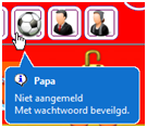 Wanneer u meer gebruikers heeft dan er in het scherm passen zal er rechts naast de laatste gebruiker die weergegeven kan worden een pijl te zien zijn waarmee u de overige gebruikers kunt tonen: U