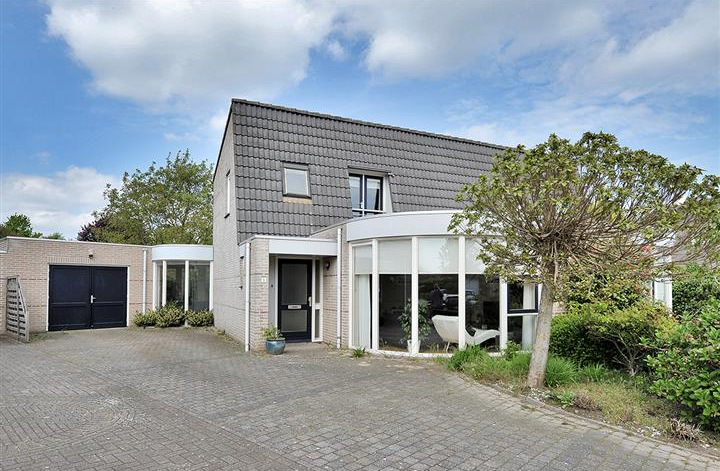 Heuvel 46 5502 AL Veldhoven T: 040 23 51 807 info@vandeschans.nl www.