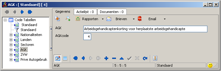 61 Vanuit het scherm Bedrijven kan een doorsteek gemaakt worden naar dit scherm. 1.12.4 AGK Het scherm AGK is een subscherm onder Code Tabellen.