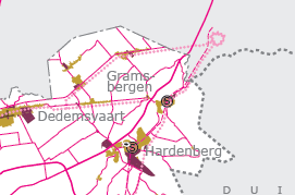 4: Ontginningslandschap in plangebied N34 (bron: Omgevingsvisie) Stedelijke laag De stedelijke laag van het plangebied wordt gevormd door Hardenberg en verder is er de bewoning langs de N34 zelf.