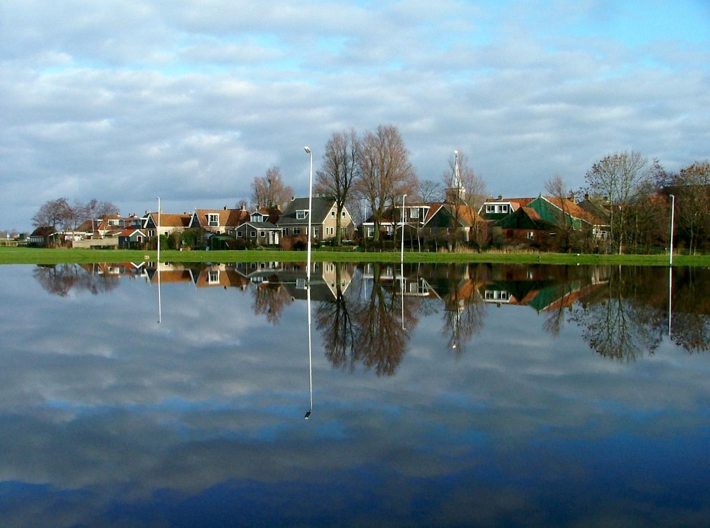 Onderhoud Glascontainer Bermonderhoud en onkruidbestrijding verbeteren Groot onderhoud leugenbank Gladheidmaatregelen schuin aflopende deel Ds. Wilh.